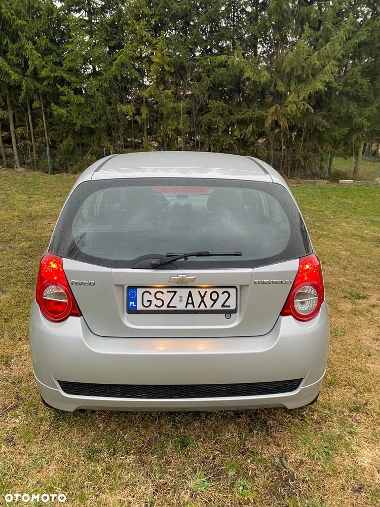 Chevrolet Aveo 1.2 16V Base (air4) - 3