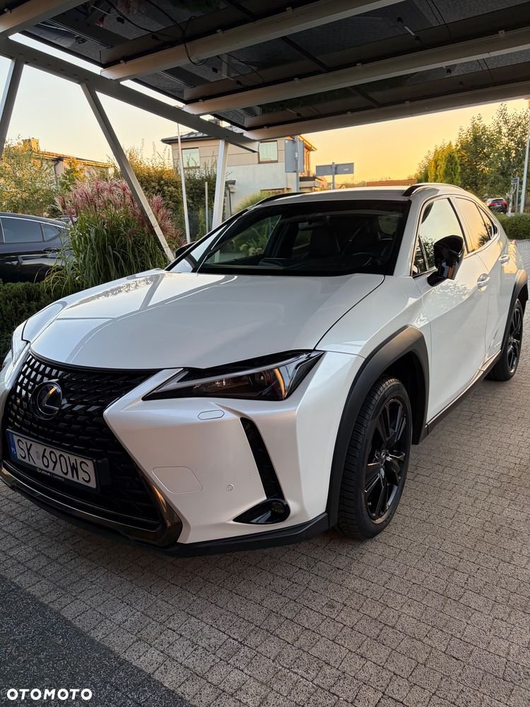 Lexus UX