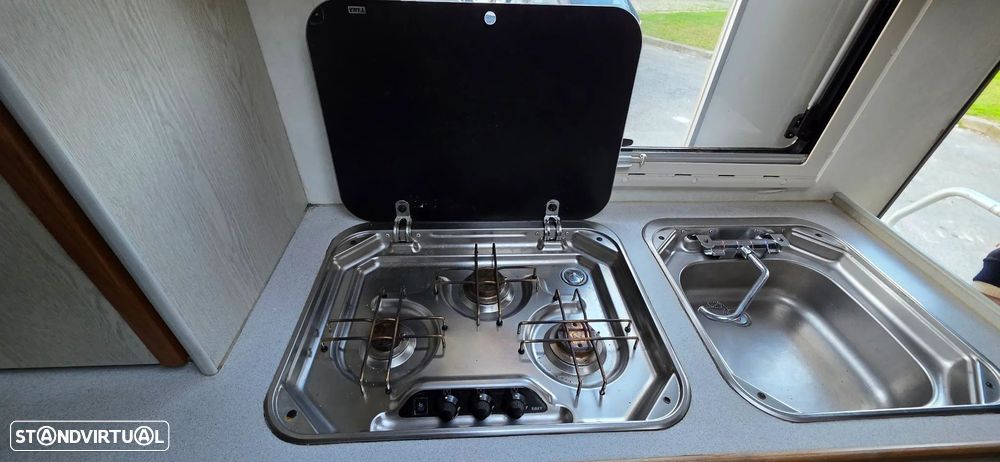 Mitsubishi L300 L200 - 20