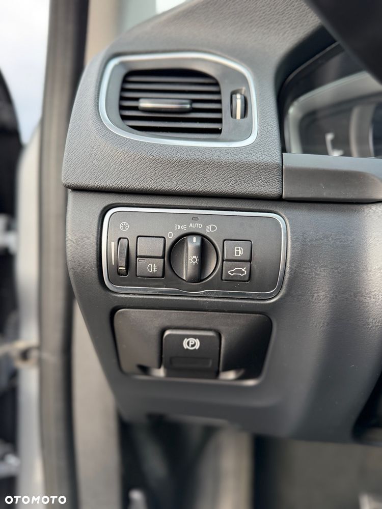 Volvo S60 T5 Geartronic Momentum - 6
