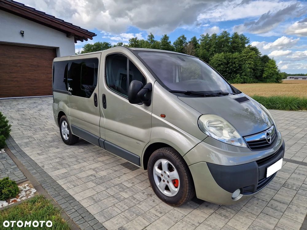 Opel Vivaro - 20