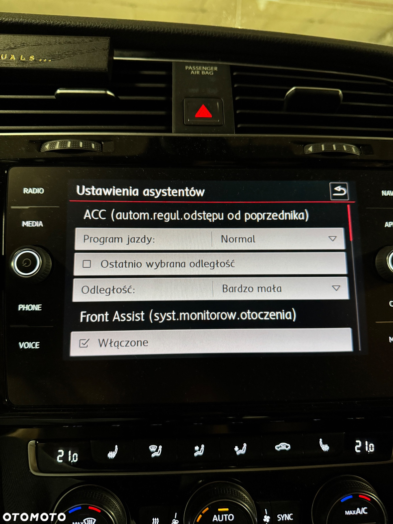 Volkswagen Golf VII 2.0 TDI BMT GTD DSG - 11