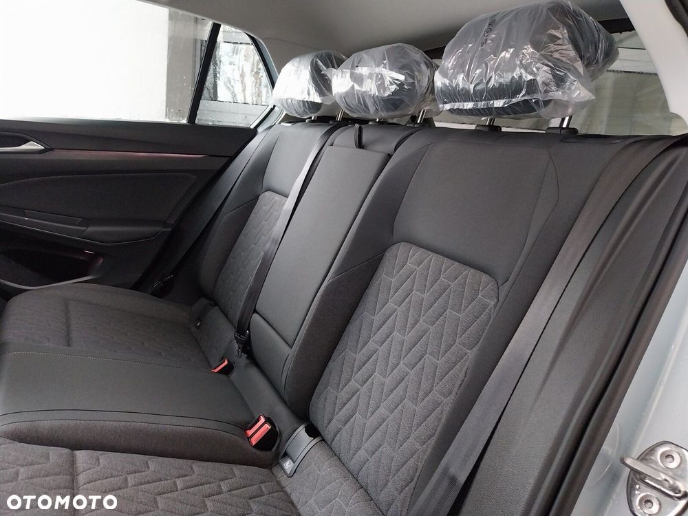 Volkswagen Golf - 15