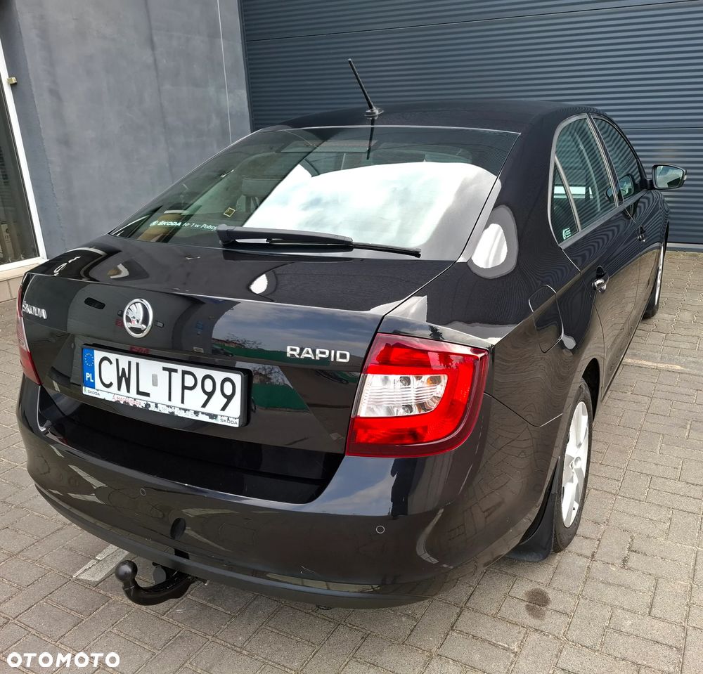 Skoda RAPID 1.6 TDI DPF Ambition - 12