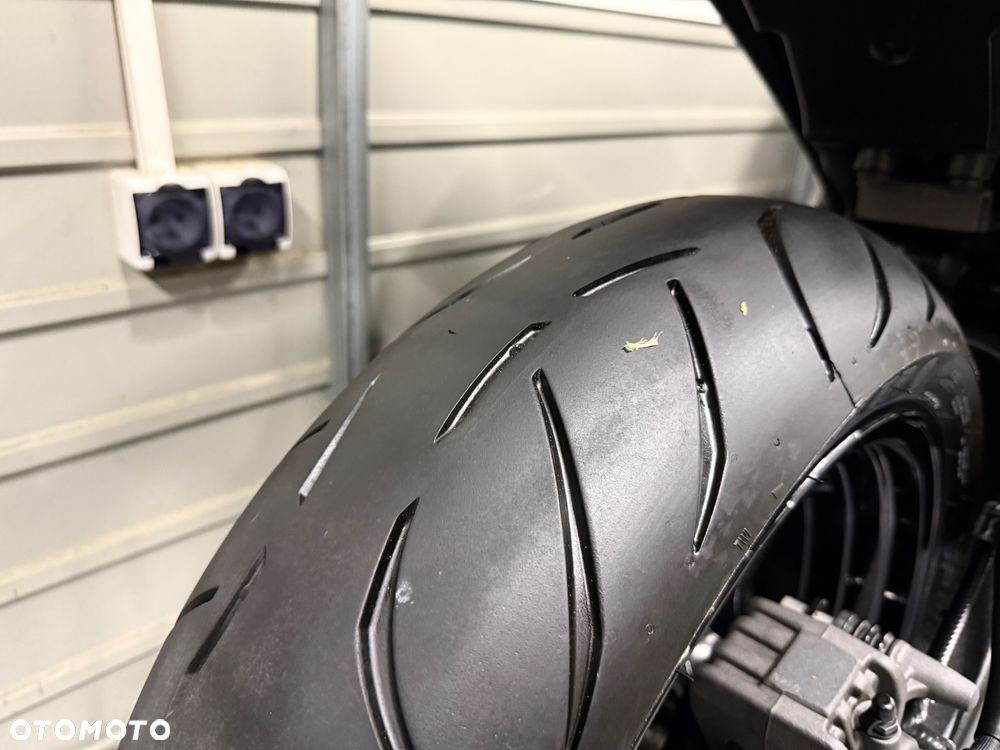 Kawasaki Ninja - 5