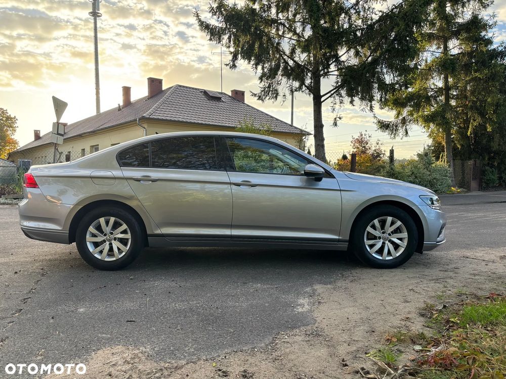 Volkswagen Passat 1.5 TSI EVO Business - 11