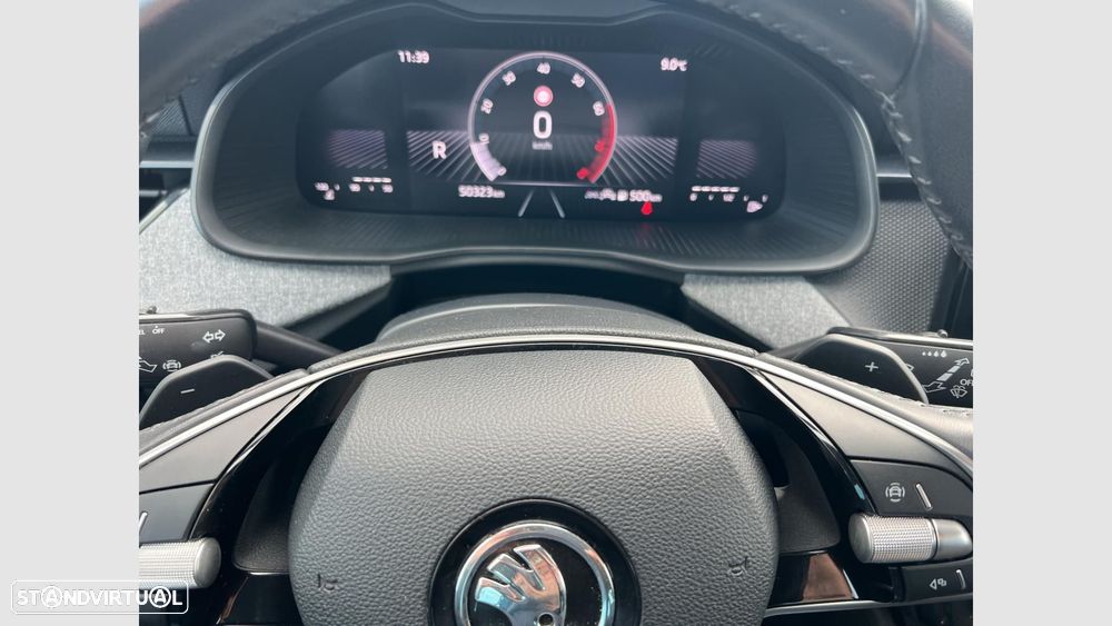 Skoda Scala 1.0 TSI Ambition DSG — fotografia 20