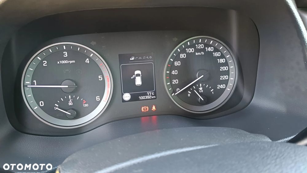 Hyundai Tucson 1.7 CRDI BlueDrive Style 2WD - 33