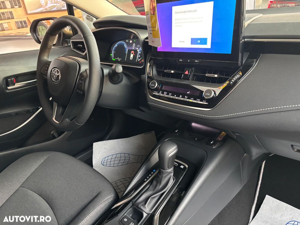 Toyota Corolla 1.8 HSD Dynamic - 9