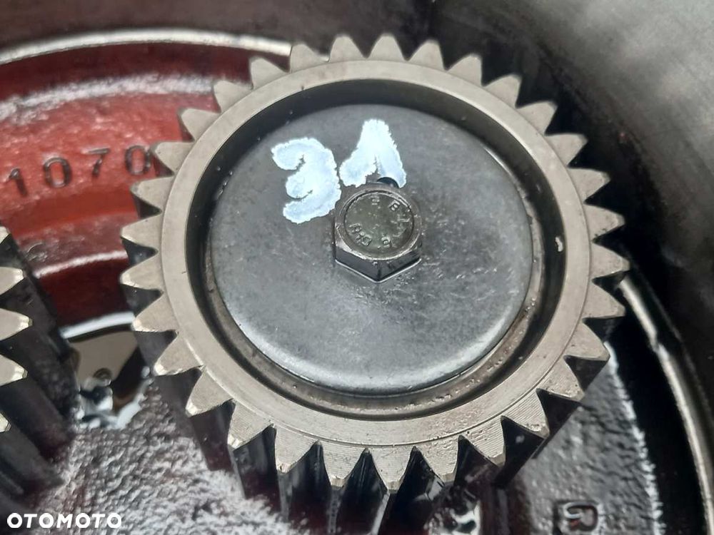 Układ planetarny z hamulcami przedniej osi 20.32 FR Deutz Fahr Agrotron 180.7 - 4