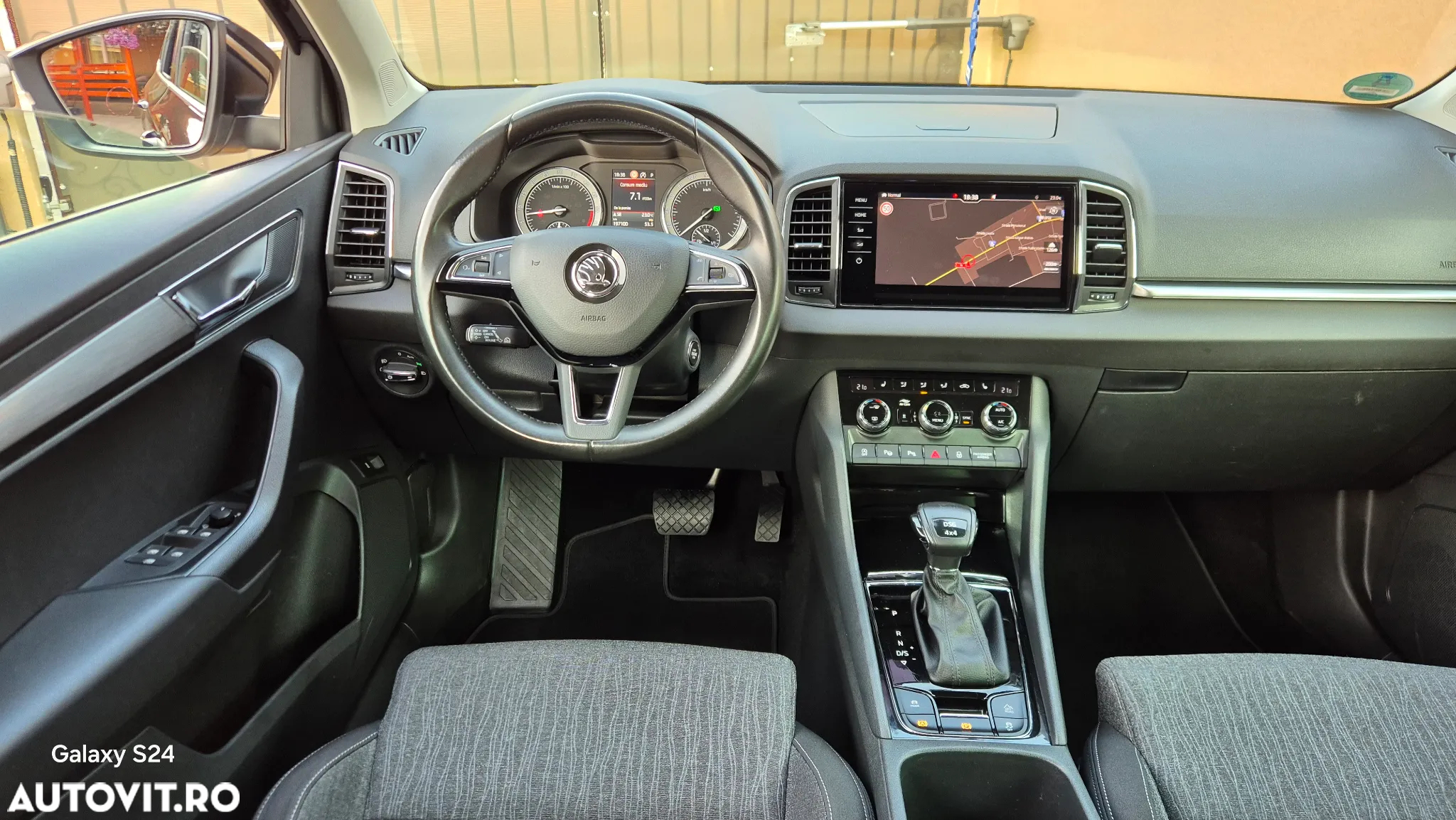 Skoda Karoq 2.0 TDI SCR 4x4 DSG Style - 17