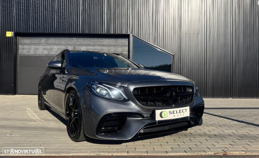 Mercedes-Benz E 220 d T 9G-TRONIC AMG Line - 18