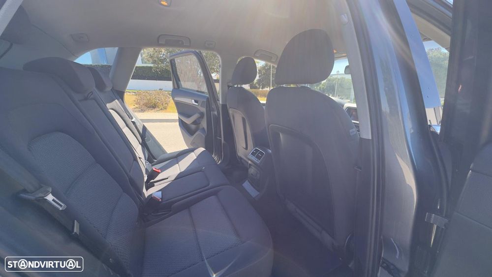 Audi Q5 2.0 TDi Business Line - 8