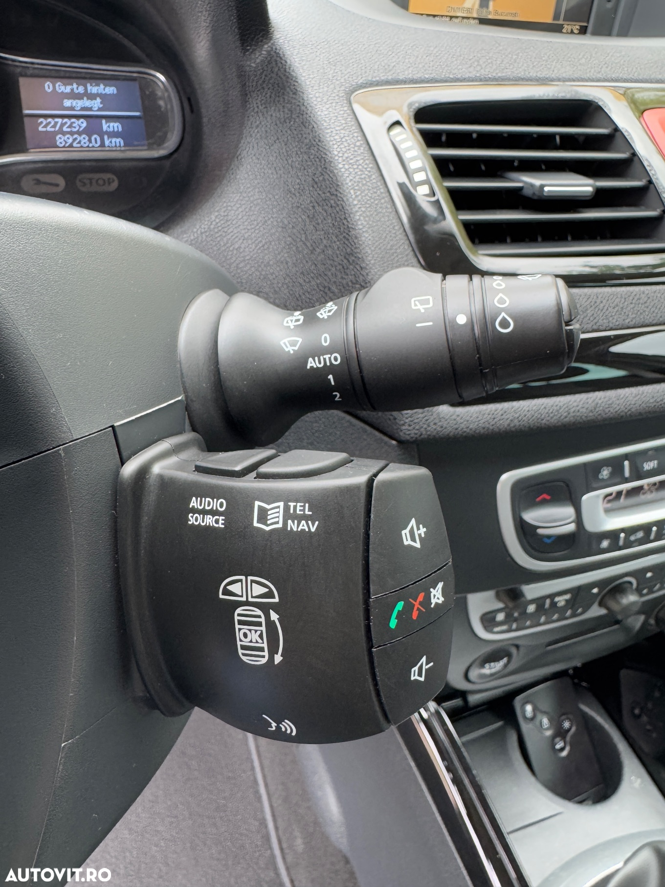 Renault Megane dCi 130 FAP BOSE Edition - 18