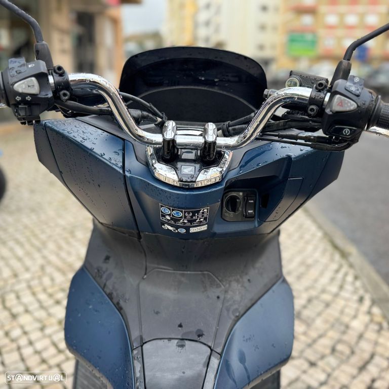 Honda PCX125 - 16