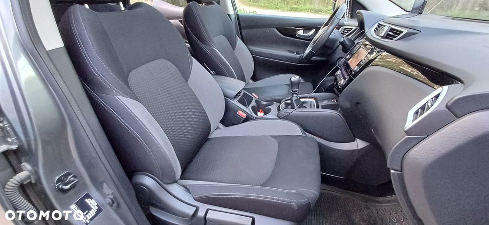 Nissan Qashqai 1.3 DIG-T N-WAY - 11