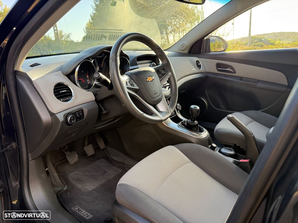 Chevrolet Cruze 2.0 VCDi LT - 3