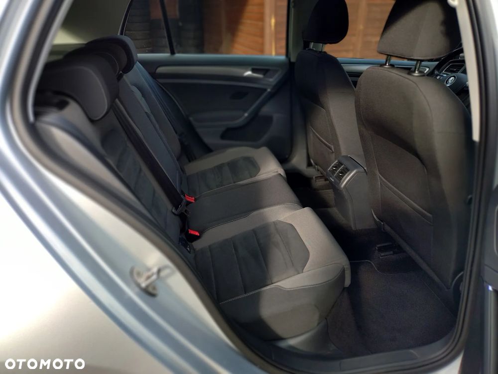 Volkswagen Golf 1.6 TDI BMT Highline DSG - 21