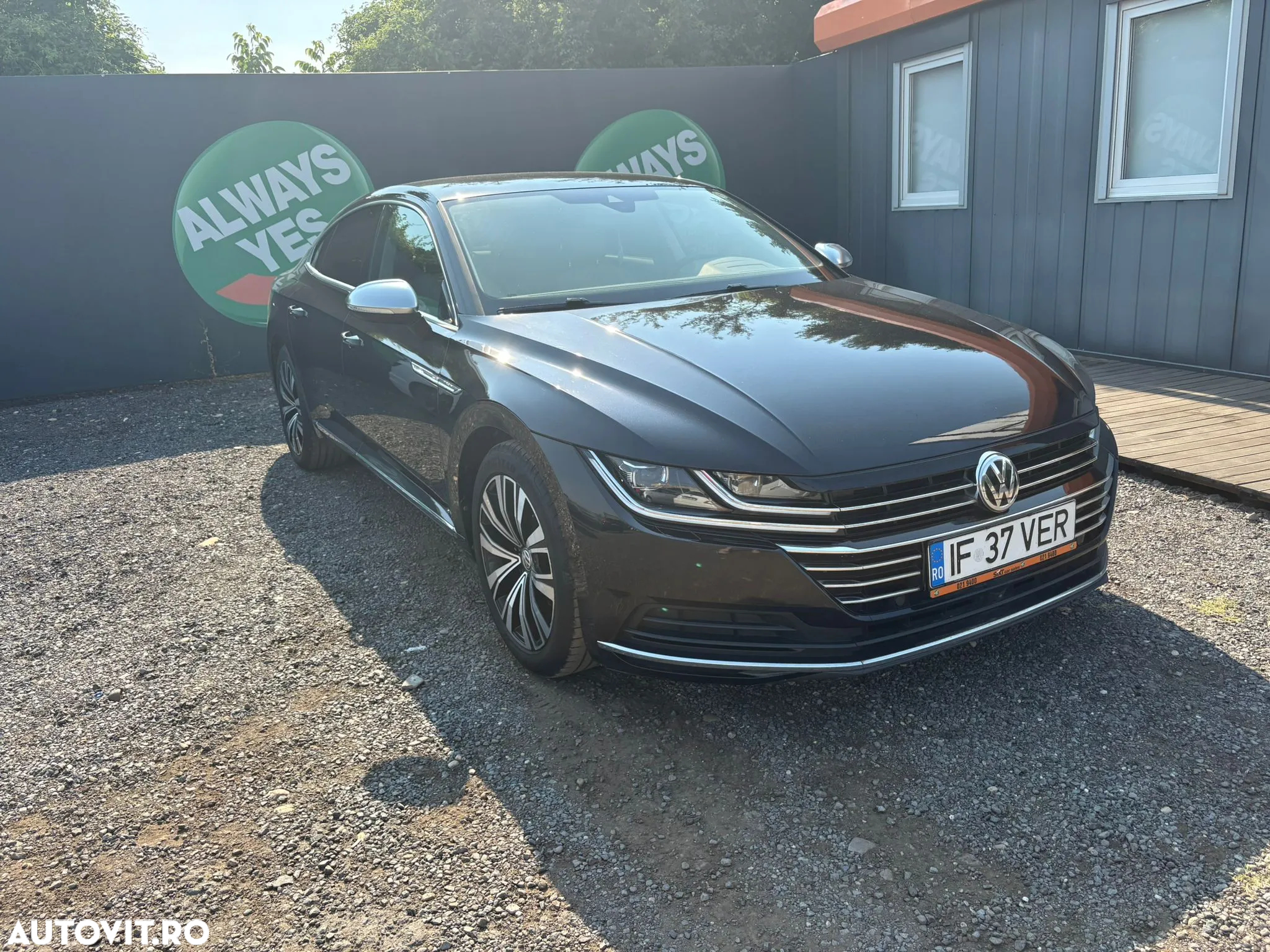 Volkswagen ARTEON 2.0 TSI DSG Elegance - 2