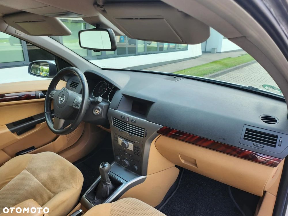 Opel Astra - 10