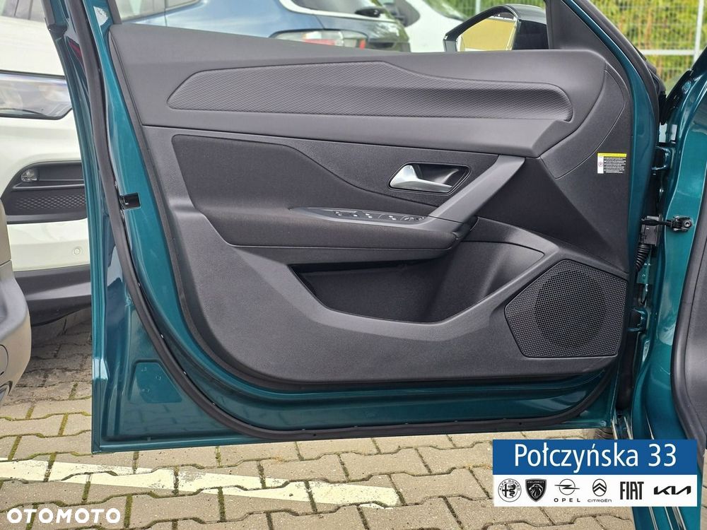Peugeot 308 - 13