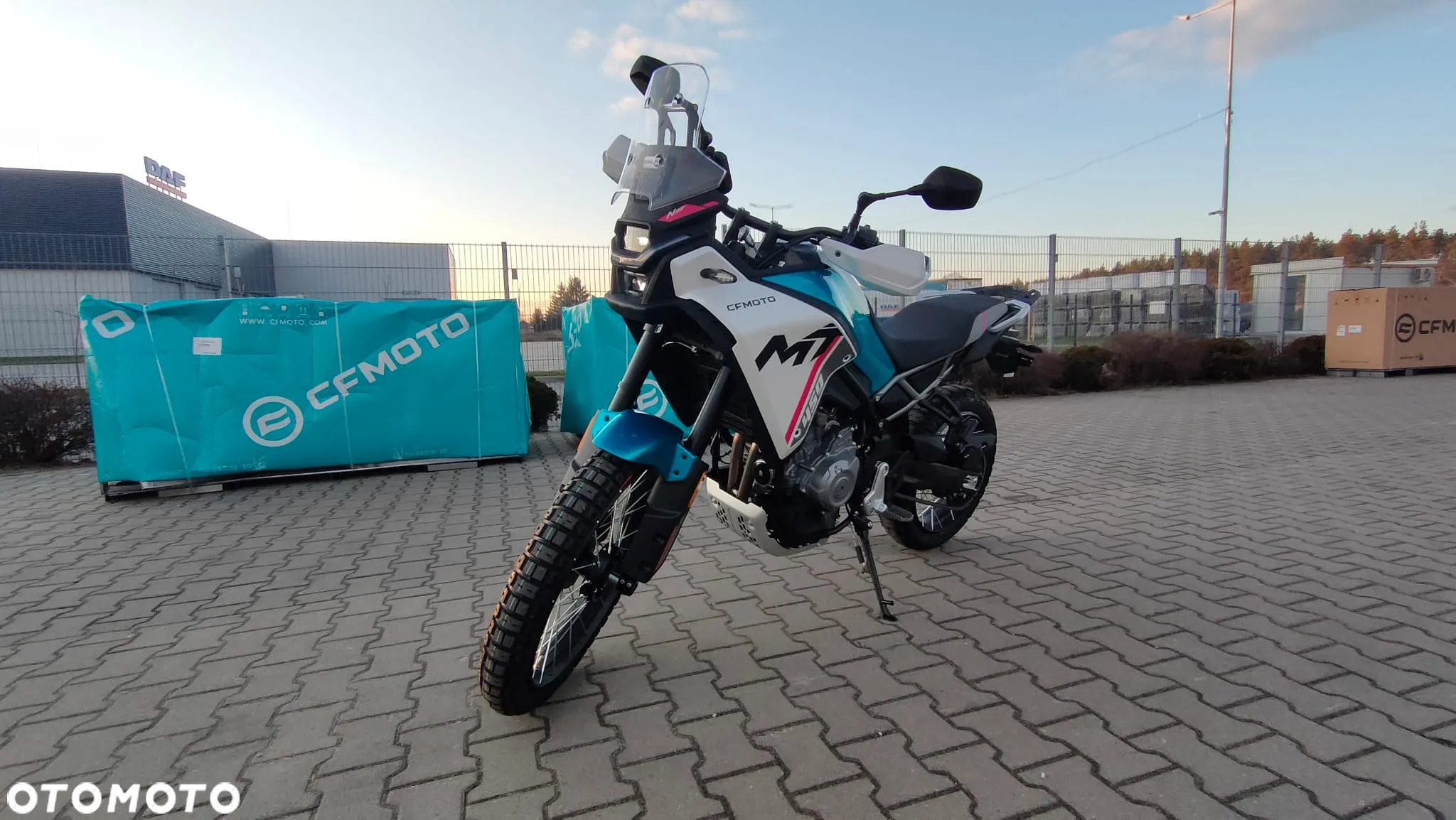 CFMoto MT - 22