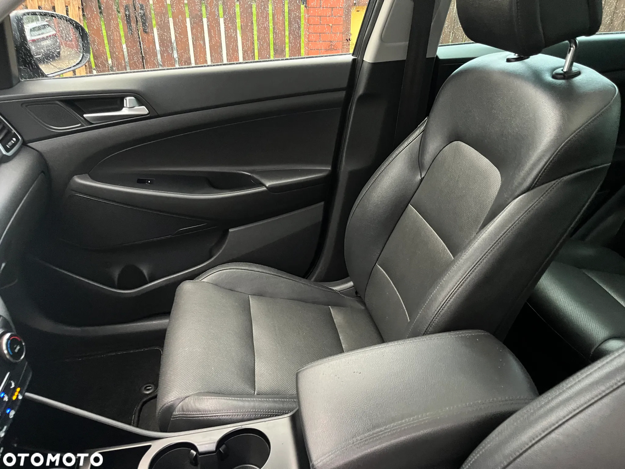 Hyundai Tucson 1.6 Turbo 4WD DCT Intro Edition - 16