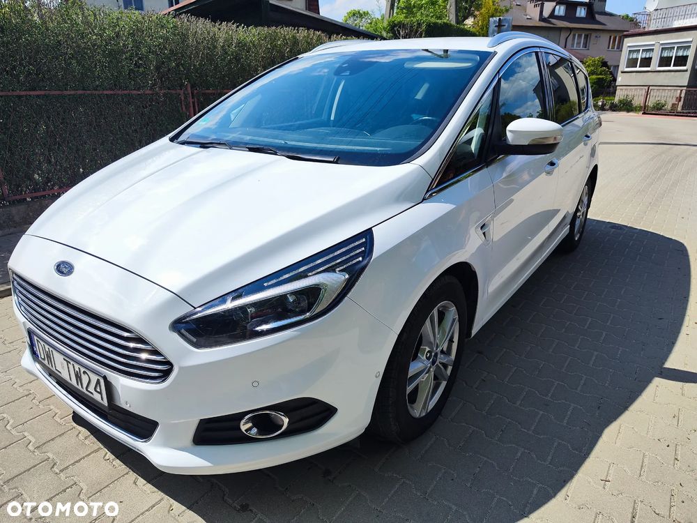 Ford S-Max ver-2-0-ecoblue-titanium - 3