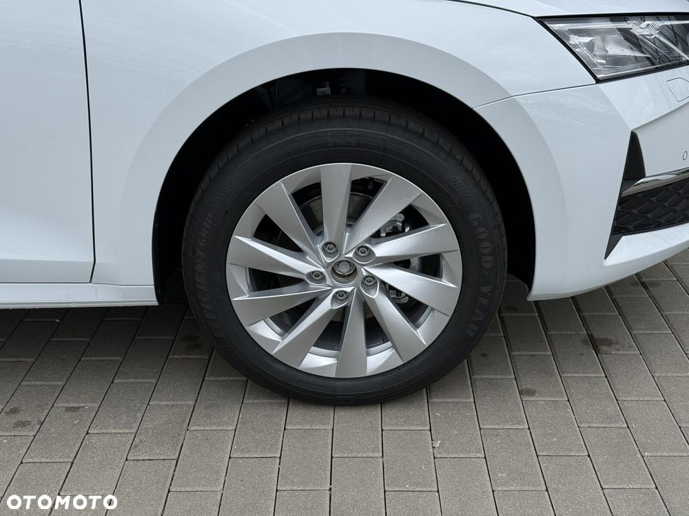 Skoda Octavia 1.5 TSI mHEV Drive Selection DSG - 37