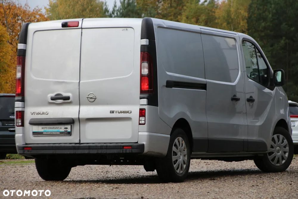 Opel VIVARO - 14