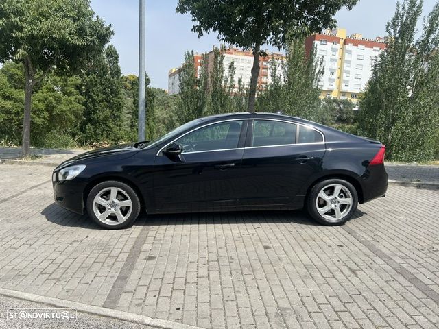 Volvo S60 2.0 D3 Momentum - 2