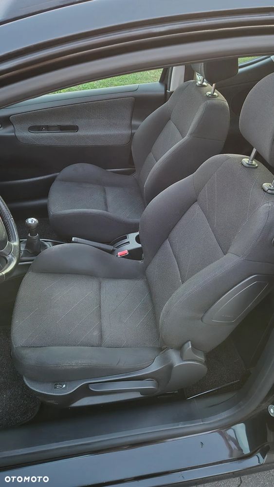 Peugeot 207 1.4 16V U Move - 21