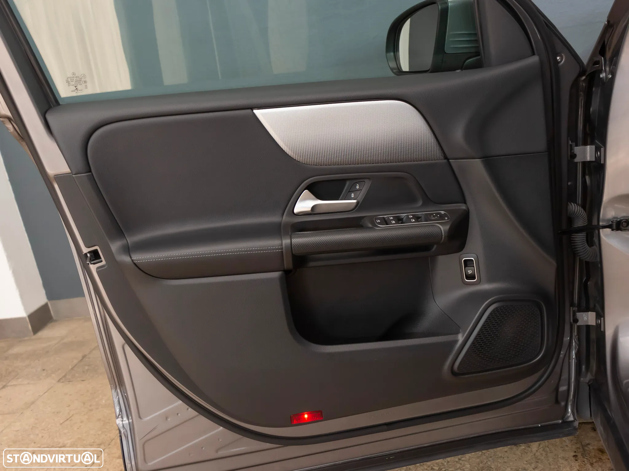 Mercedes-Benz GLB 180 d Style - 16