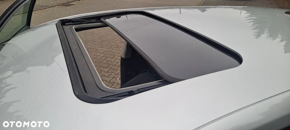 Audi A3 3-drzwiowe 2.0 FSI Ambition Tiptronic - 7