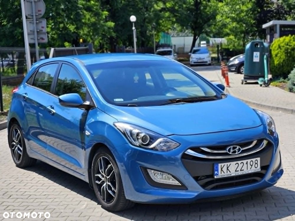 Hyundai i30 1.6 CRDi Classic + - 15
