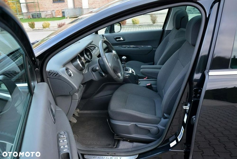Peugeot 5008 2014
