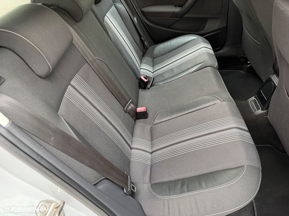 VW Polo 1.2 Match - 8