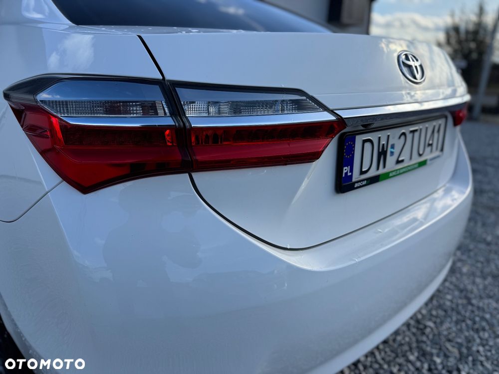 Toyota Corolla 1.4 D-4D Comfort - 14