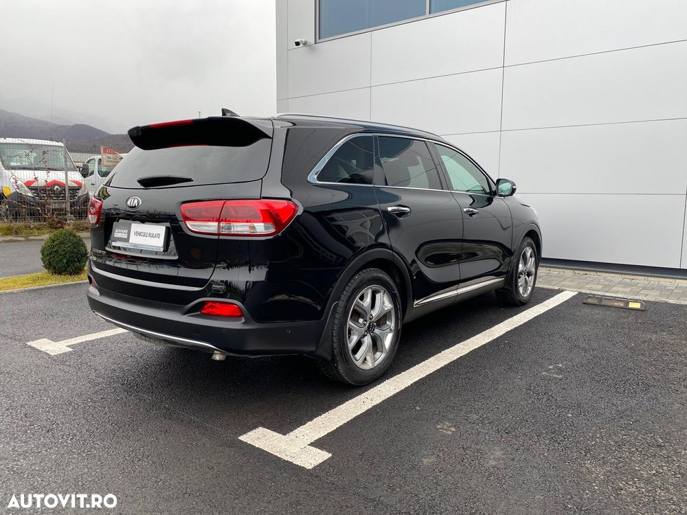 Kia Sorento 2.2 DSL 6AT 4x4 Cosmo - 5