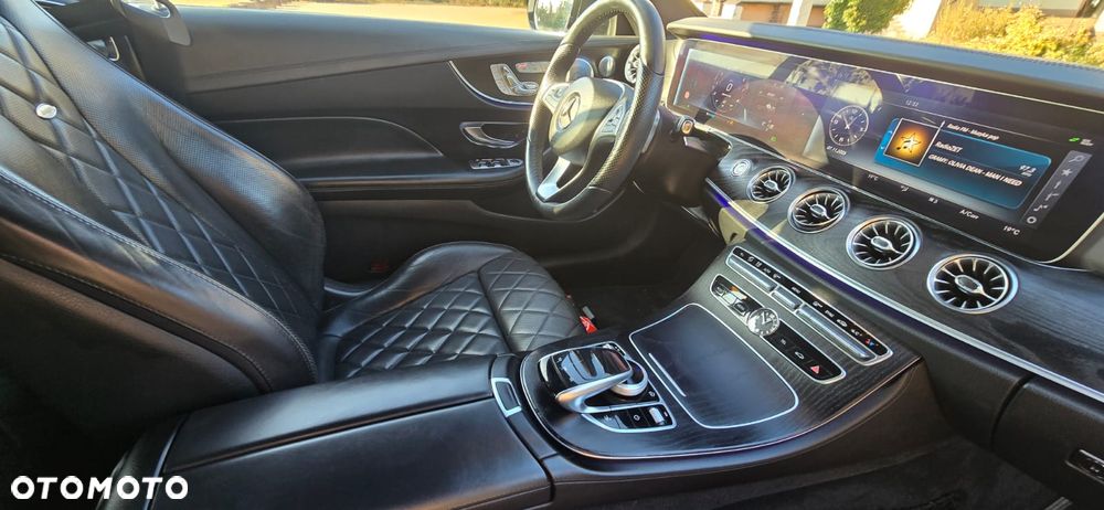 Mercedes-Benz Klasa E 400 4-Matic 9G-TRONIC - 10