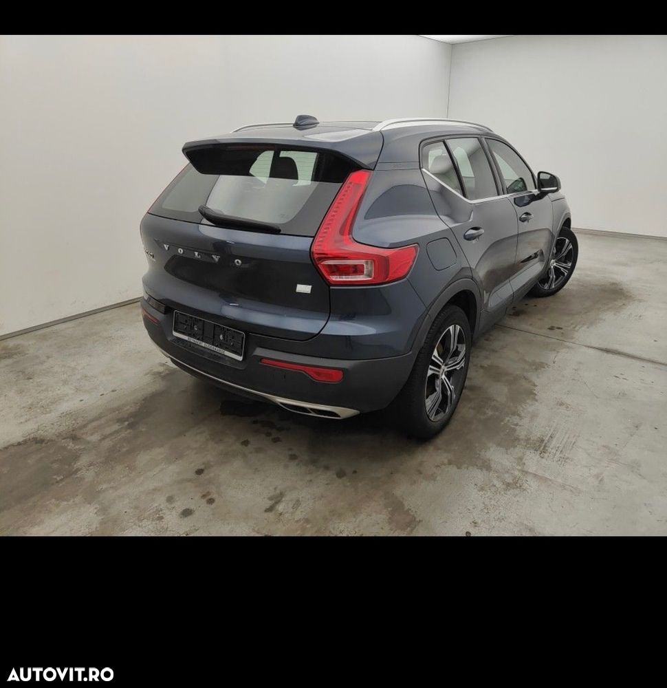 Volvo XC 40 Recharge T4 Twin Engine AT7 Inscription Expression - 2