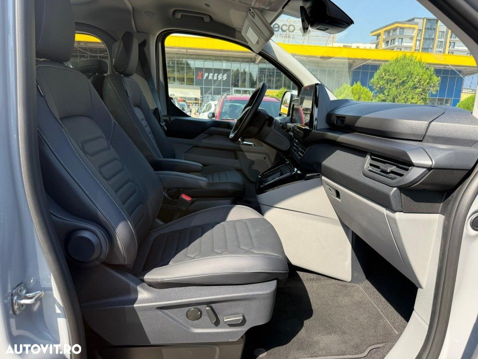 Ford Tourneo Custom Bus 340L 2.5 227 CP CVT L2H1 FWD PHEV Titanium - 30