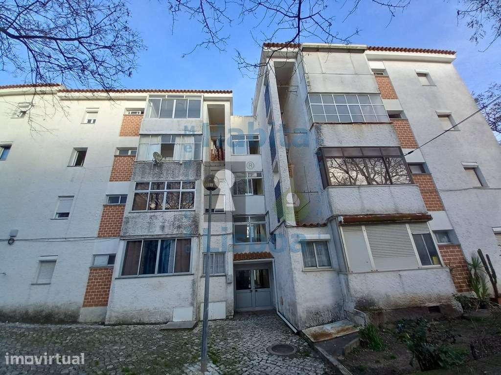 Apartamento remodelado com 3 assoalhadas na Torre Cascais - Grande imagem: 2/55