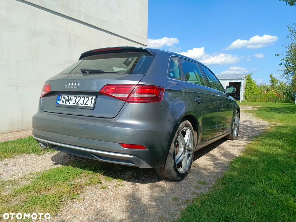 Audi A3 Sportback 1.6 TDI (clean diesel) Ambiente - 4