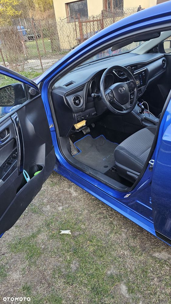 Toyota Auris - 9