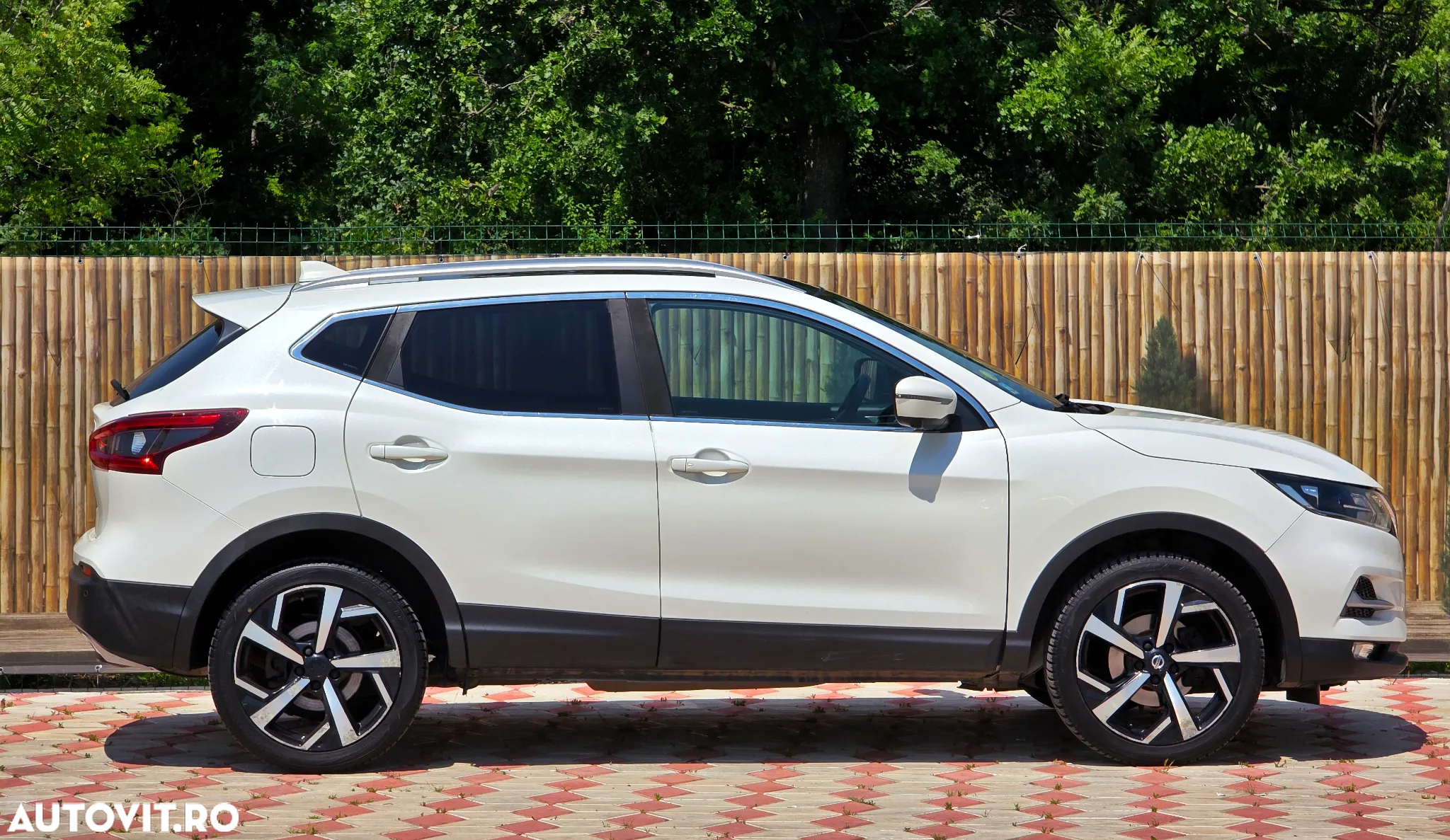 Nissan Qashqai 1.5 DCI Start/Stop N-Connecta - 9