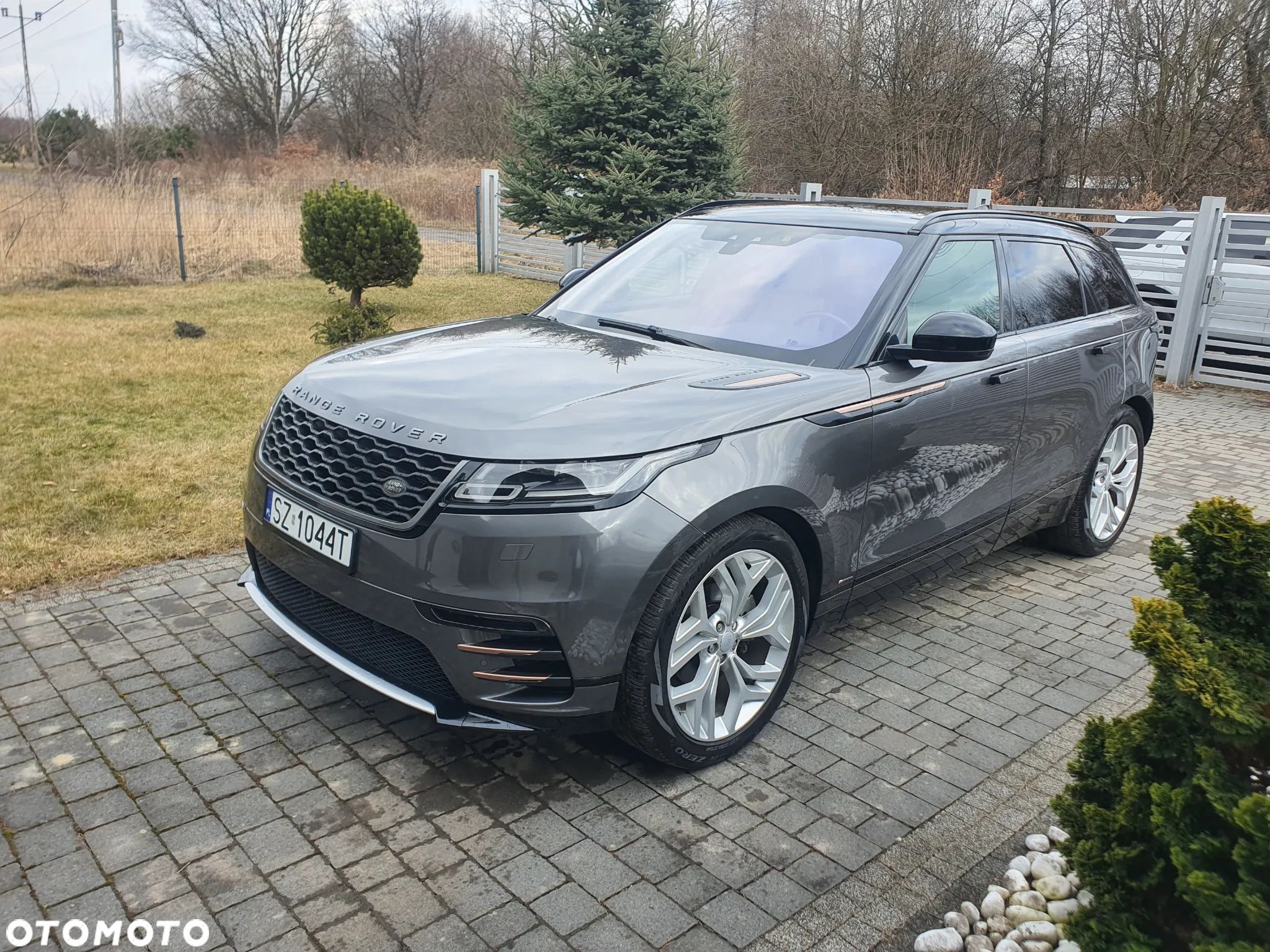 Land Rover Range Rover Velar 2.0 SD4 R-Dynamic SE - 1