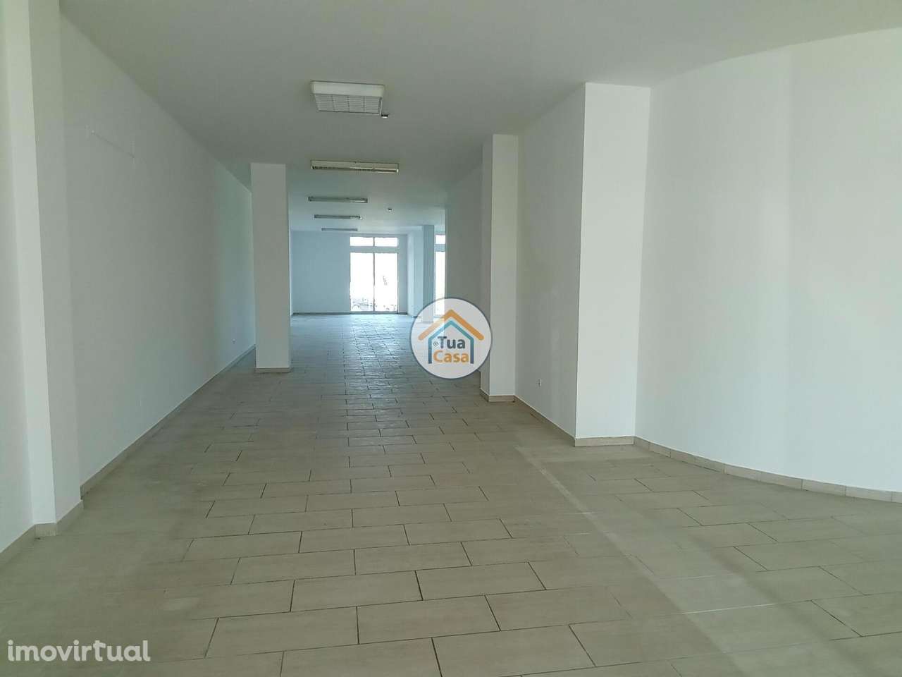 Loja em Abraveses, Viseu - Grande imagem: 4/17