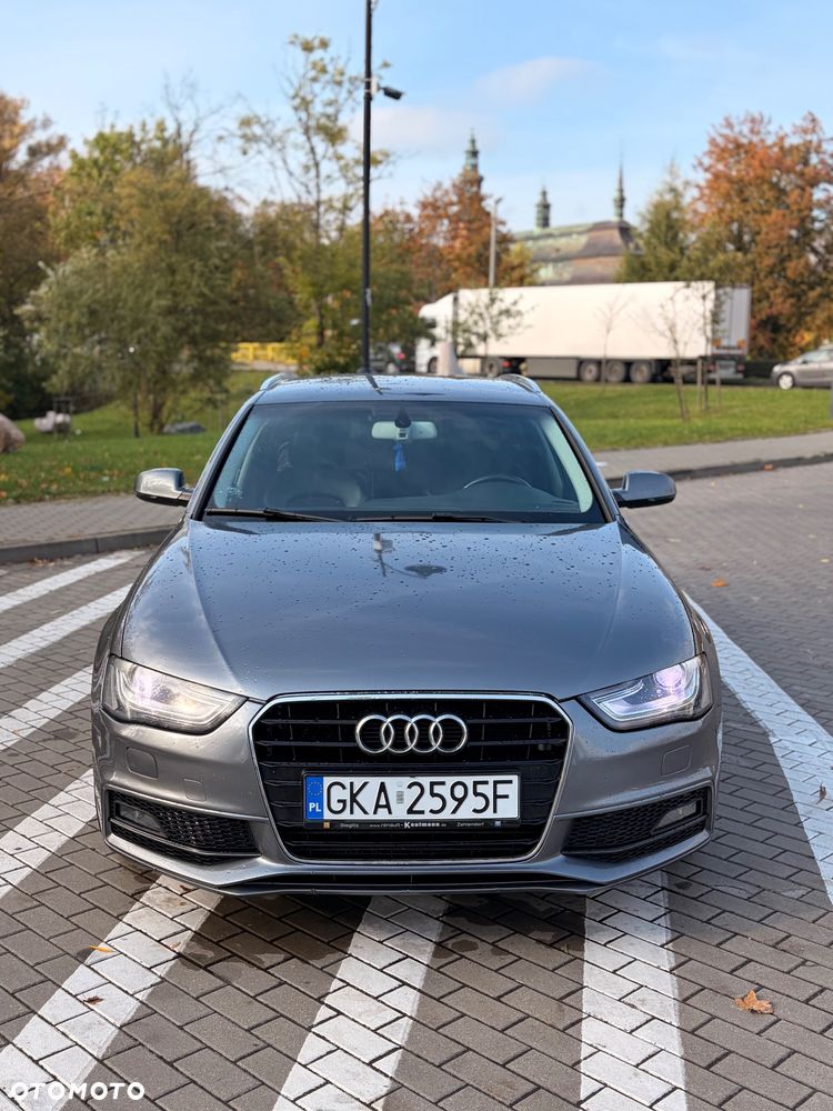 Audi A4 Avant 2013 photo 3
