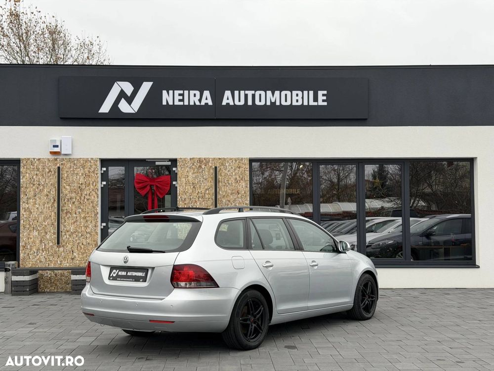 Volkswagen Golf - 31